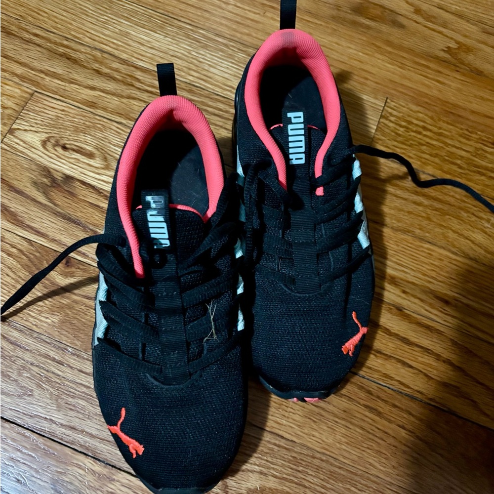 Puma Black and Pink Athletic Shoes with Breathable Mesh